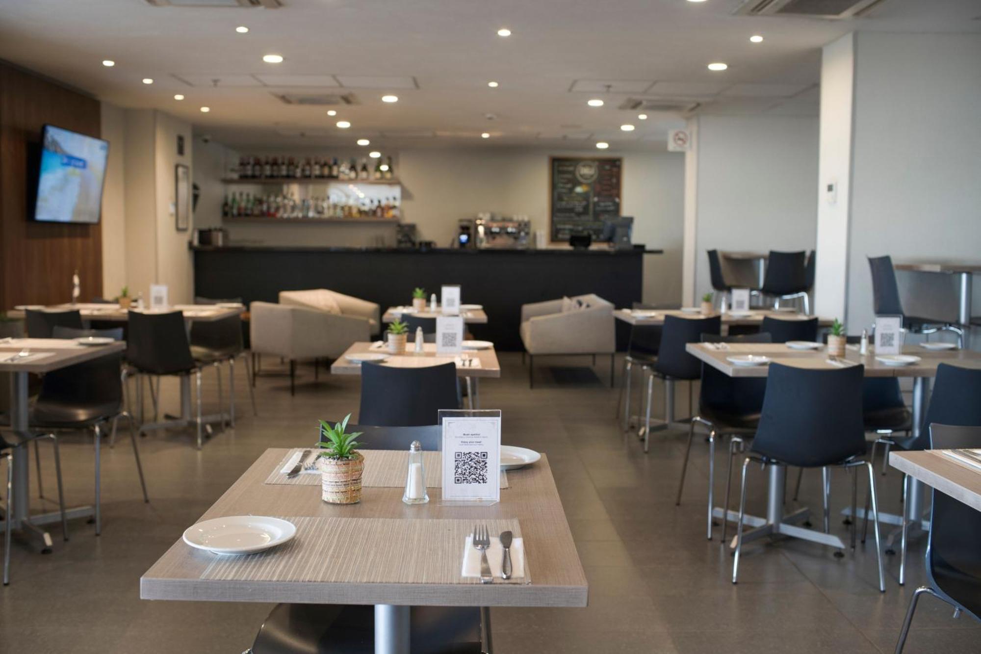 Hotel Express Aeropuerto 3*